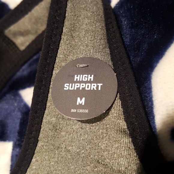 ⛔SOLD⛔ Nike Sports Bra - NWT - Picture 4 of 4